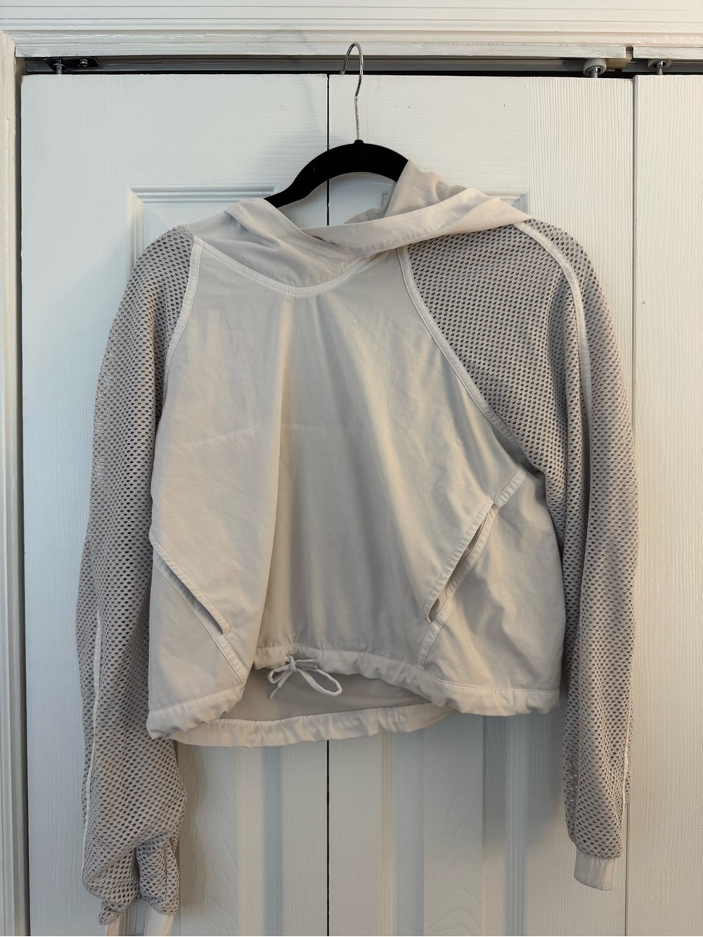 lululemon athletica Cream Mesh-Sleeve Hooded Pullover